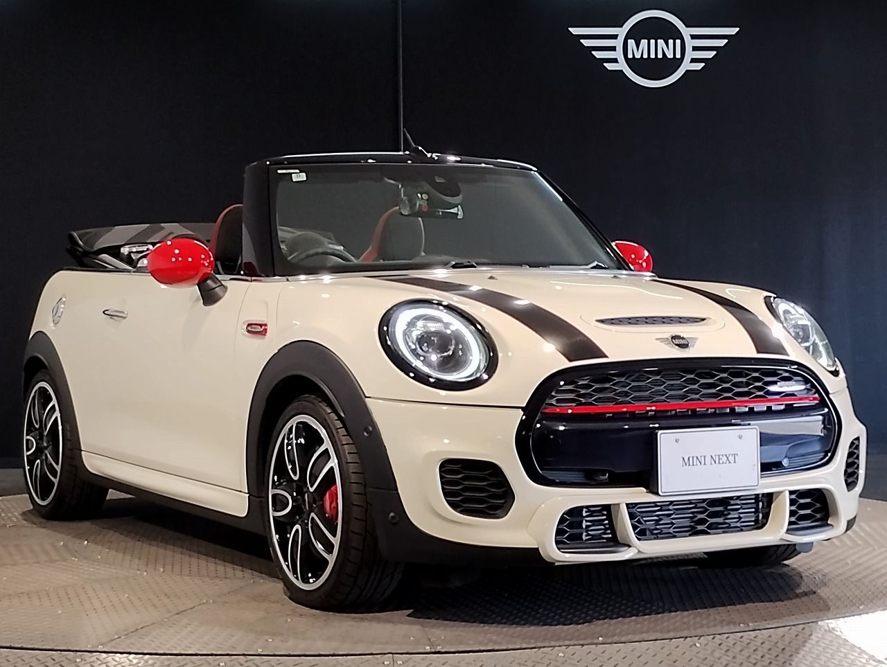 F57 MINI John Cooper Works Convertible LCI