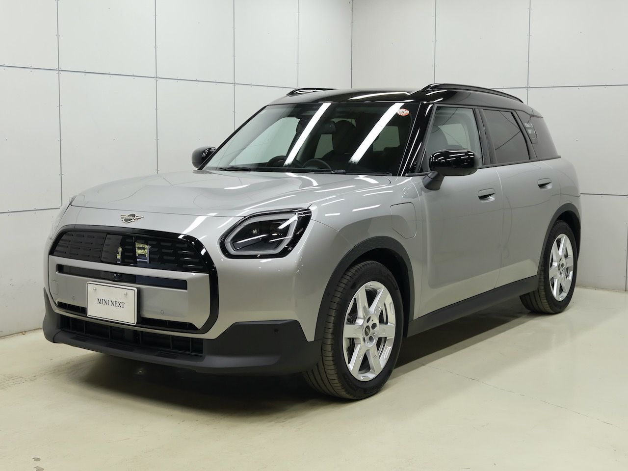 U25 MINI Countryman E