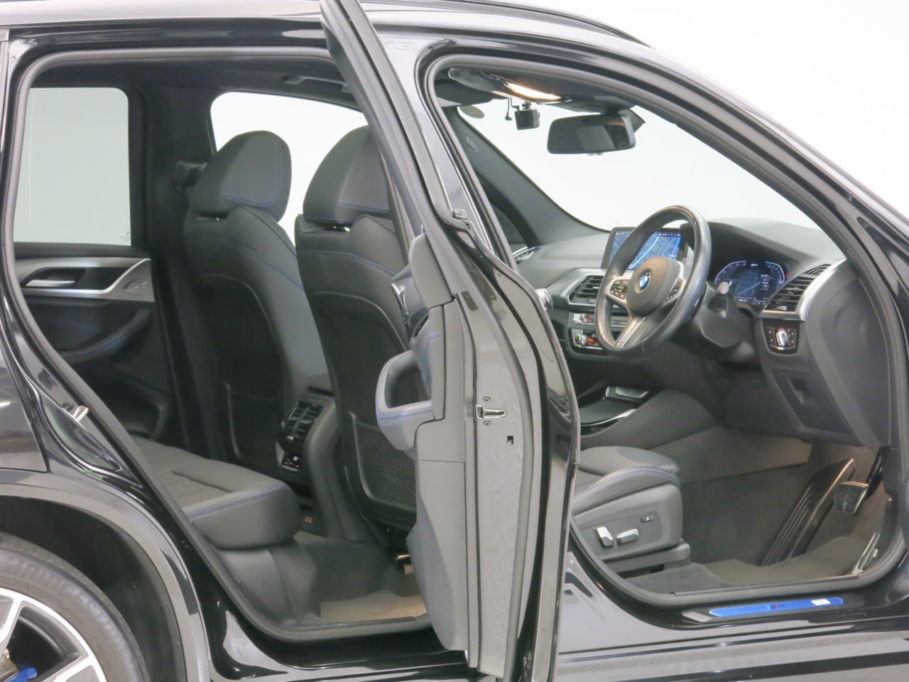 X3 xDrive30e RHD