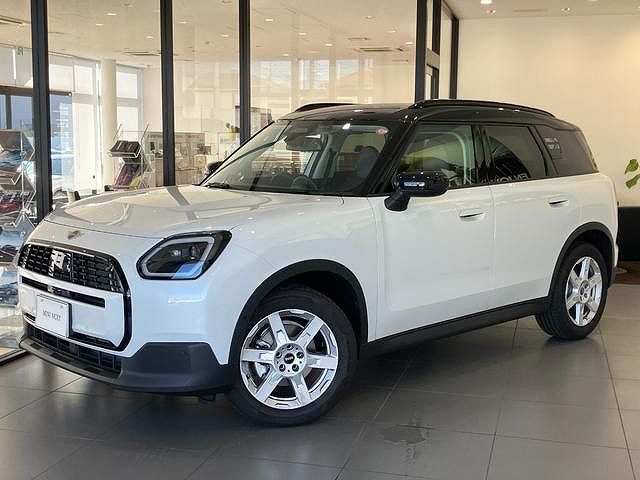 THE NEW MINI COUNTRYMAN C