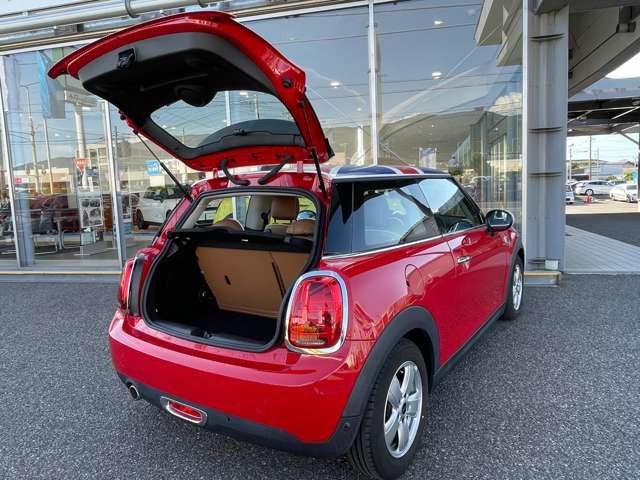 F56 MINI Cooper 3-Door Hatch LCI