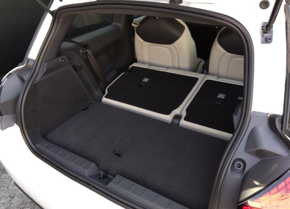 J01 MINI Cooper SE