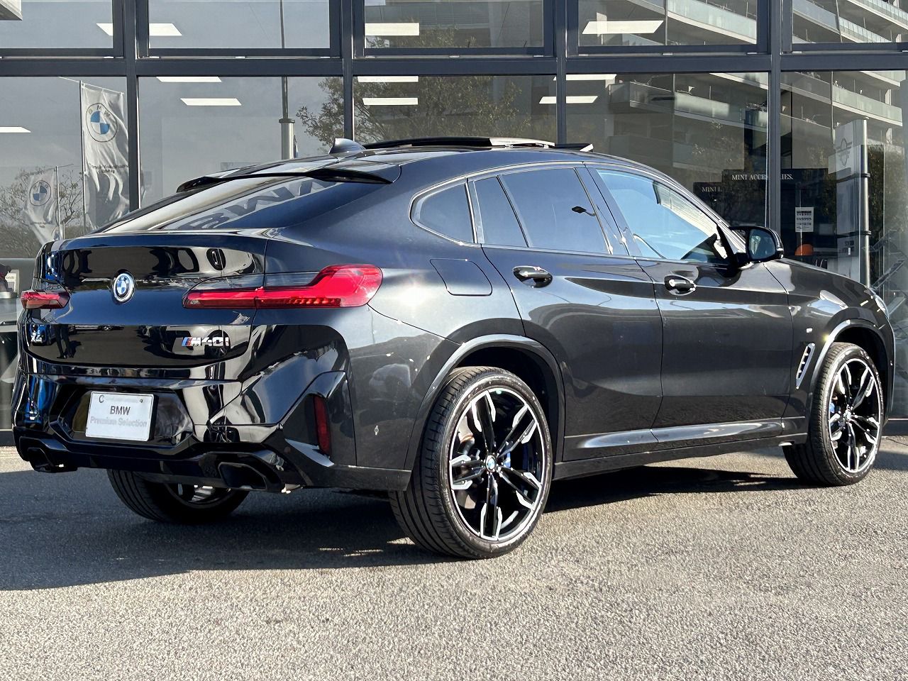 G02 X4 M40i RHD LCI