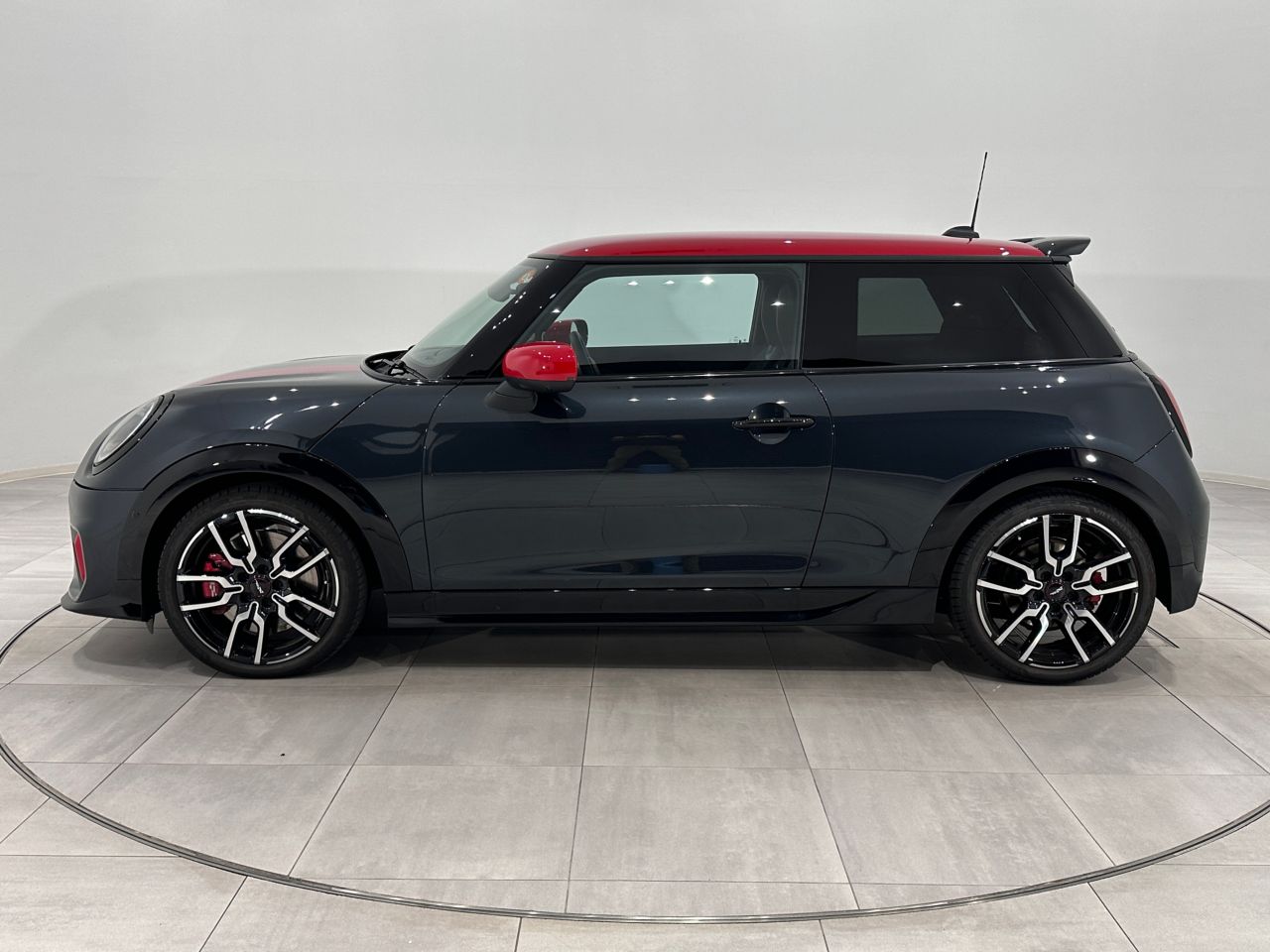 F66 MINI John Cooper Works