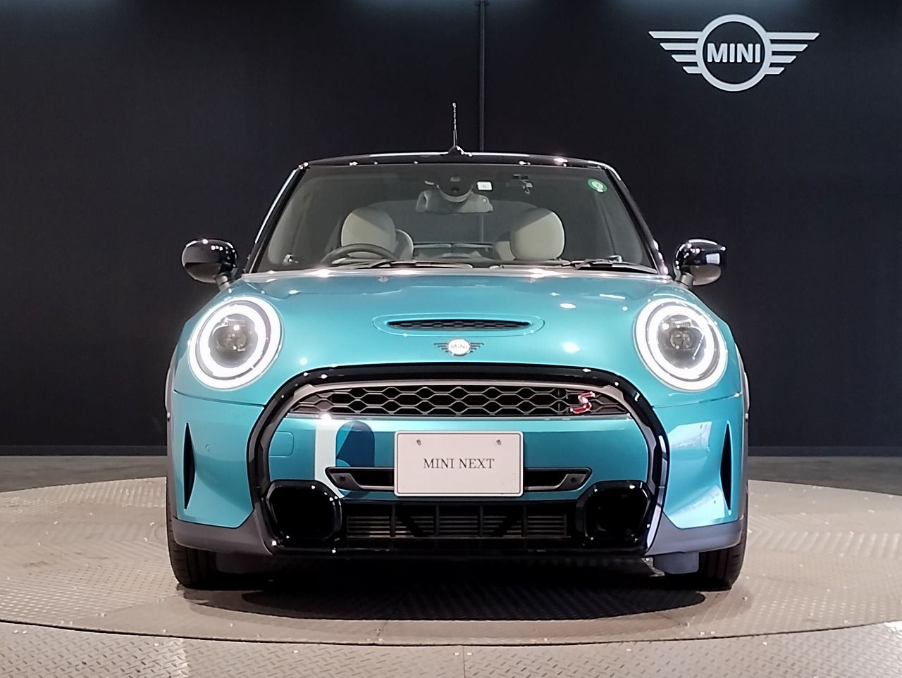 MINI Cooper S Convertible RHD
