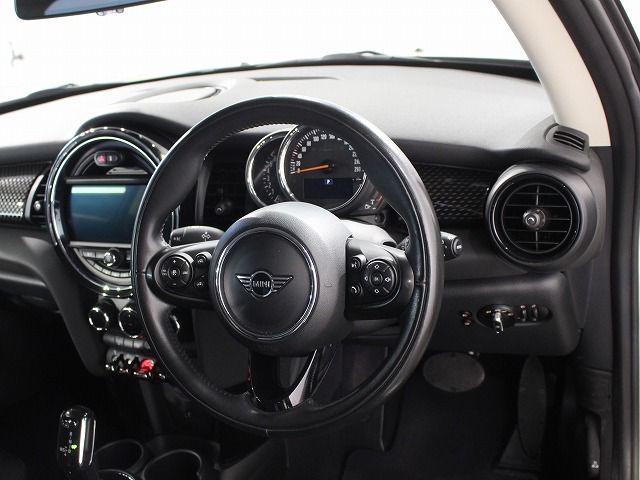 F56 MINI Cooper S 3-Door Hatch LCI