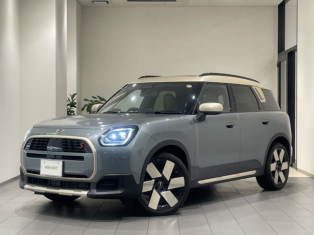 THE NEW MINI COUNTRYMAN S ALL4