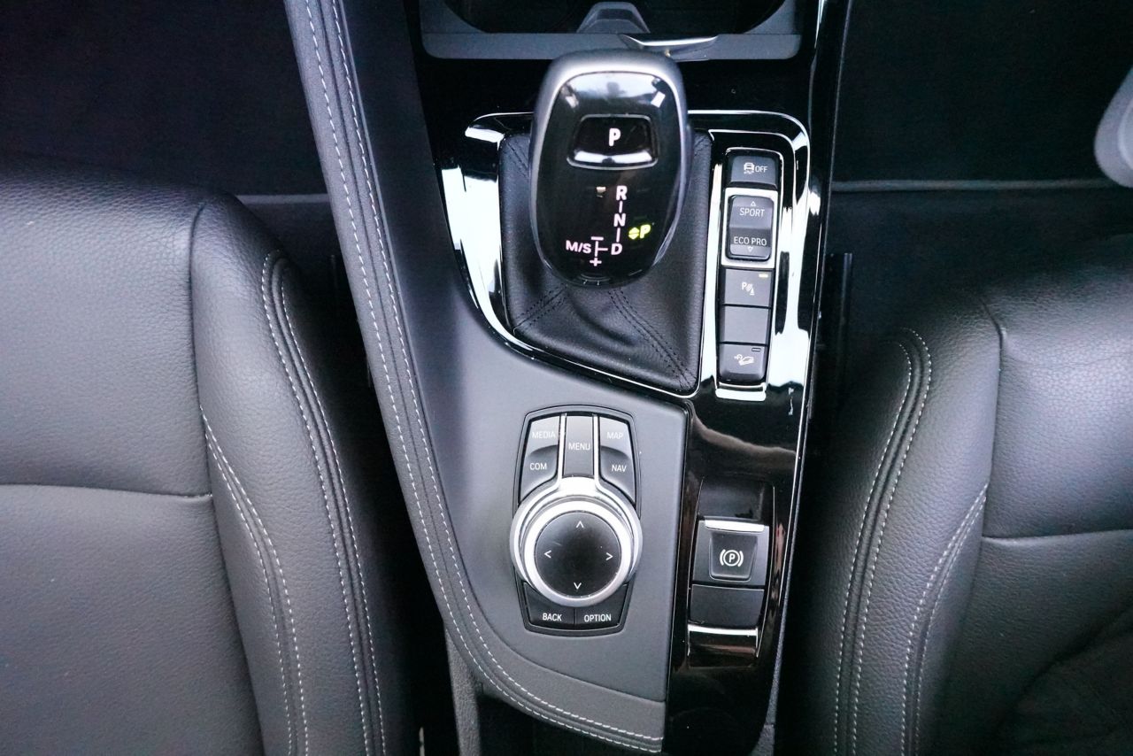 F48 X1 xDrive20i B48 2.0i LCI