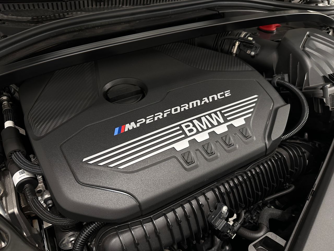 F4* **35i xDrive **** ***** B48 2.0i
