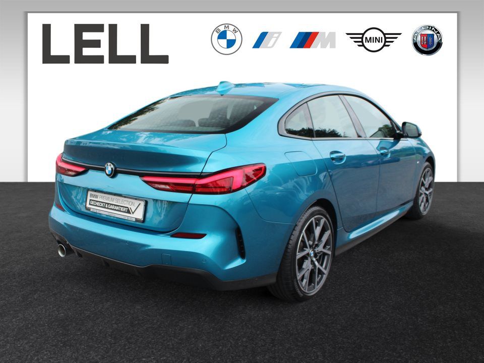 BMW 218