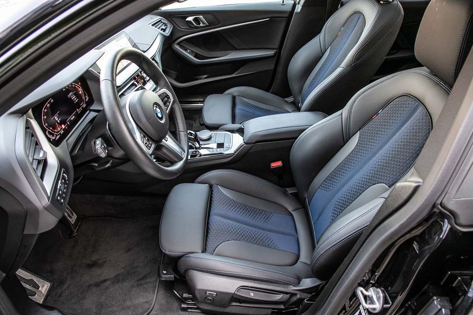 BMW 218