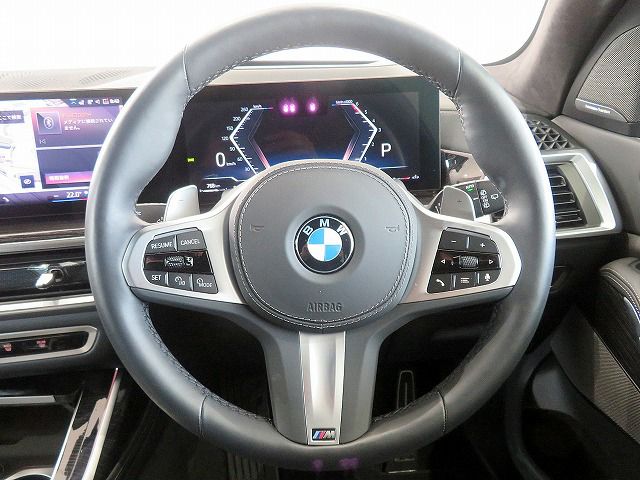 X7 xDrive40d RHD US