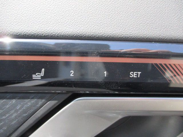 BMW i5 eDrive40 Sedan RHD