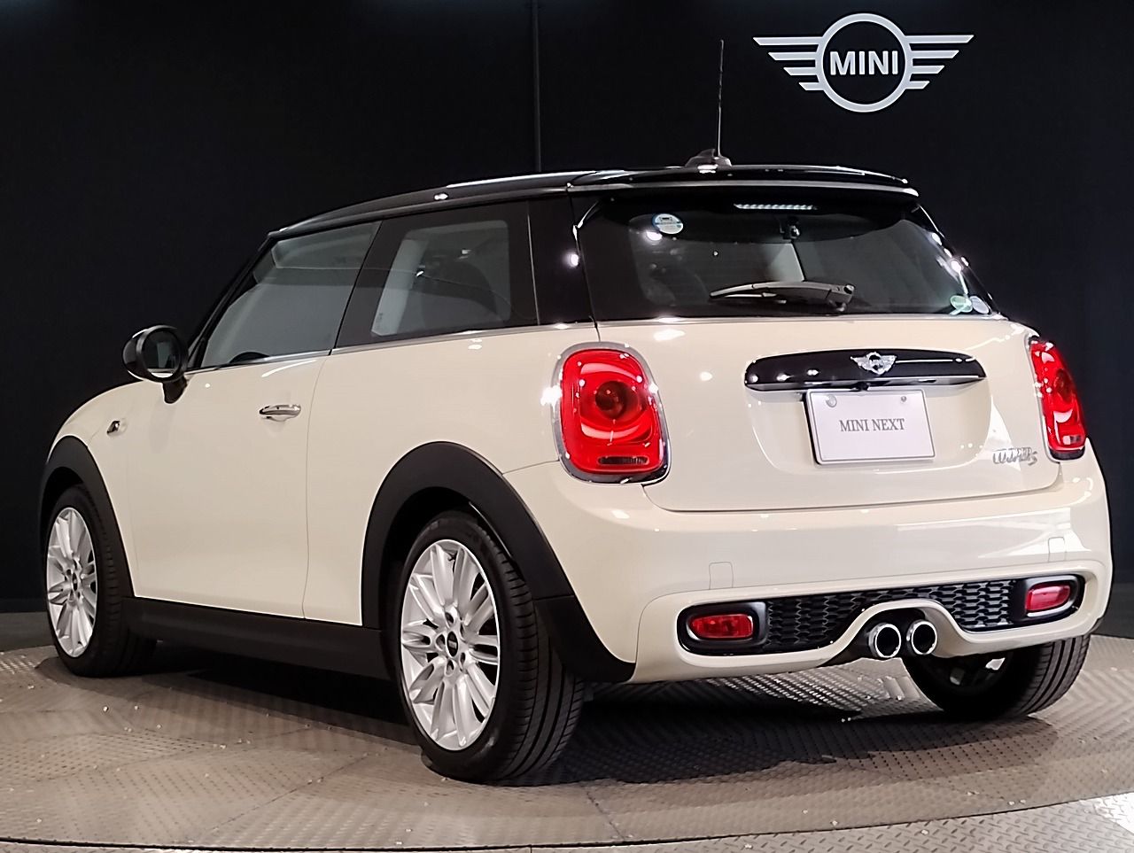 F56 MINI COOPER S