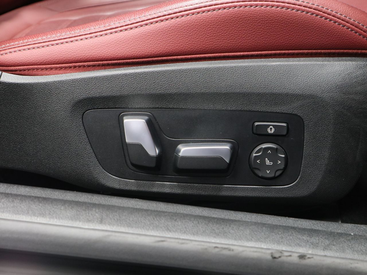 G23 M440i xDrive Convertible RHD