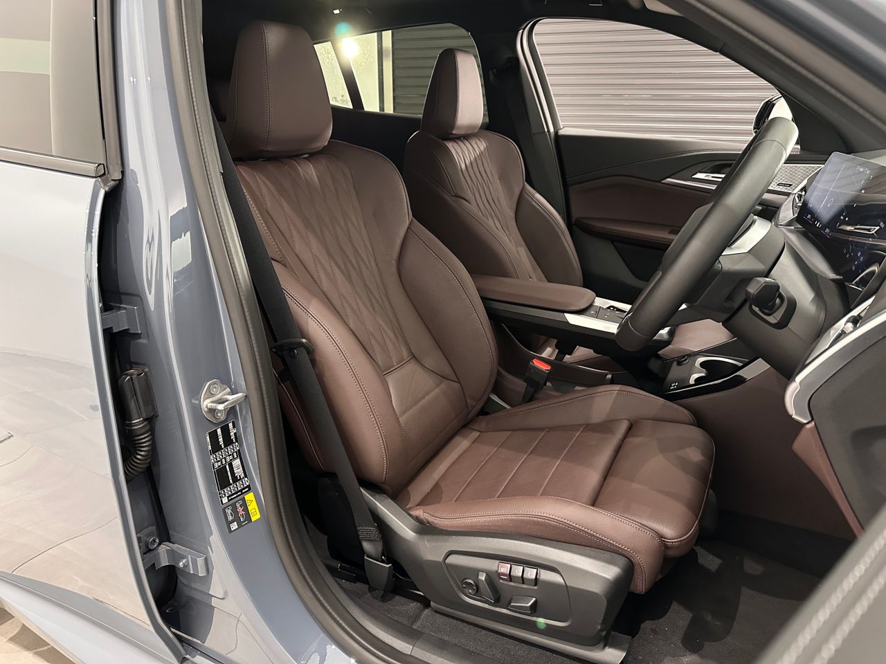 iX2 xDrive30 MSP