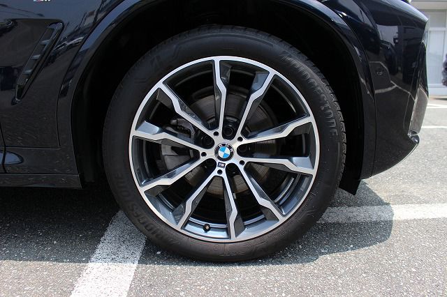 X4 xDrive20d RHD