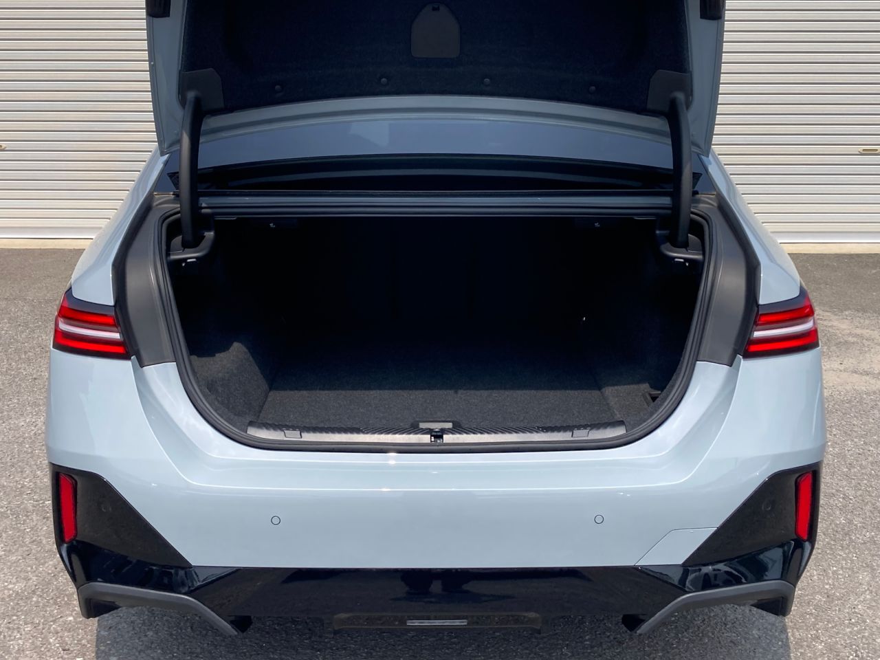 BMW i5 eDrive40 Sedan RHD