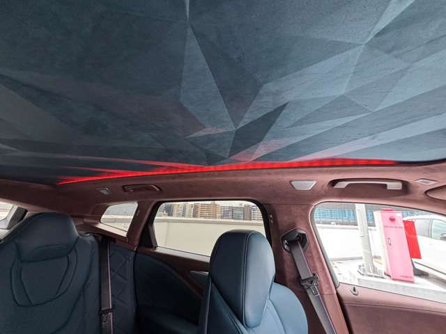 XM RHD