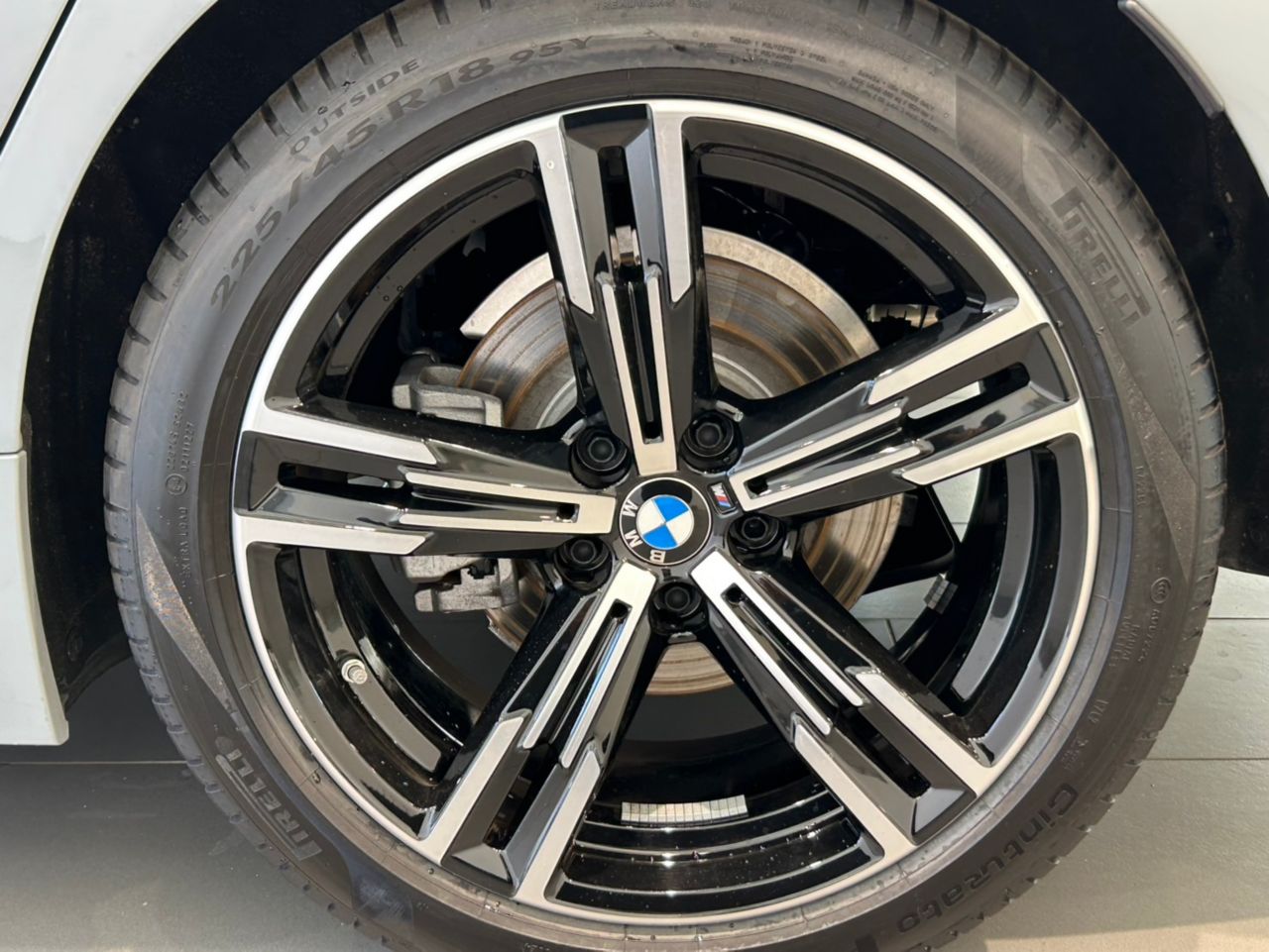 G20 320i Saloon LCI RHD MX