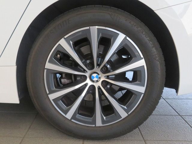 318i Berline RHD