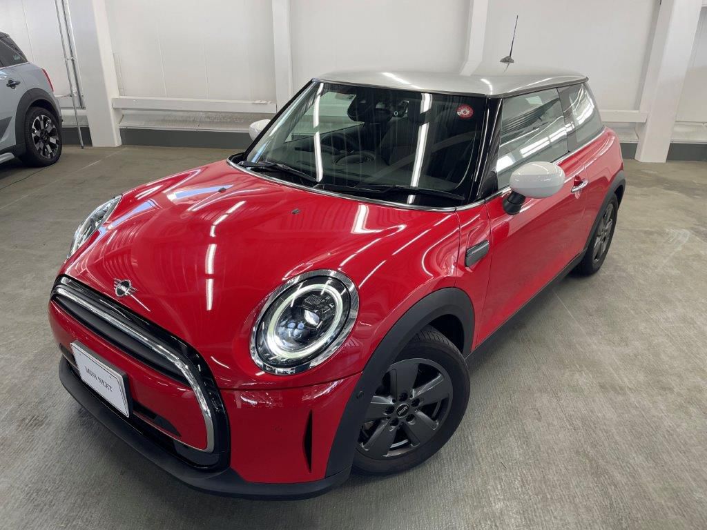 MINI Cooper F56 RHD