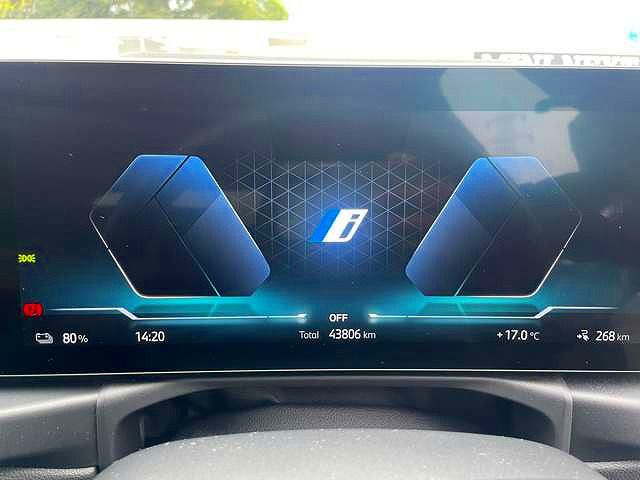 G26 i4 M50 RHD