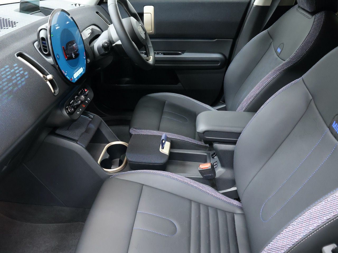 U25 MINI Countryman E
