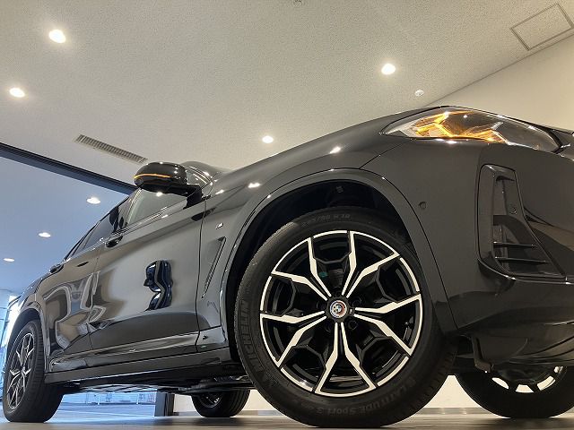 X4 xDrive20d RHD