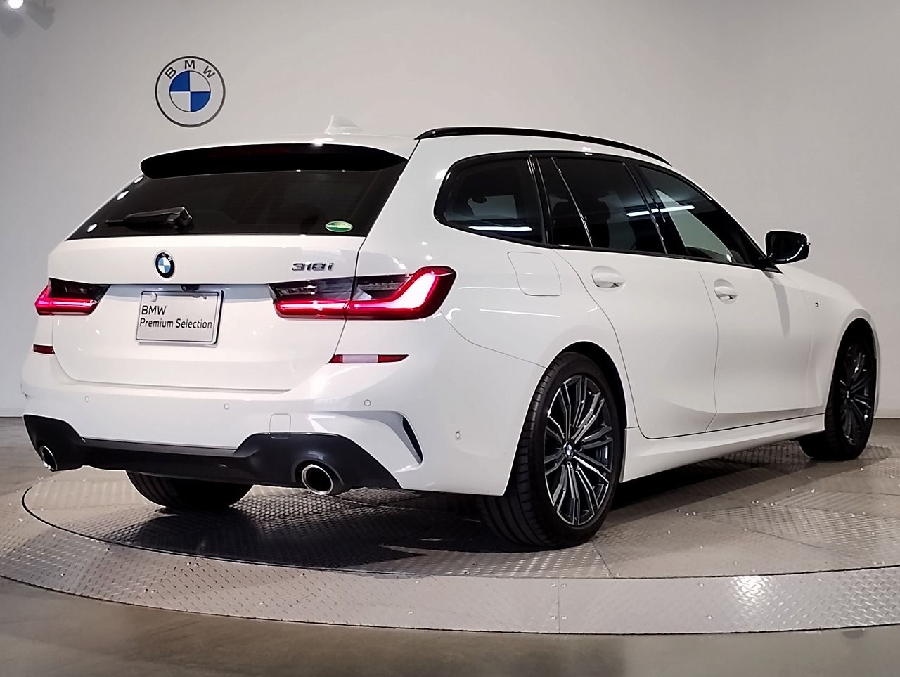 G21 318i Touring