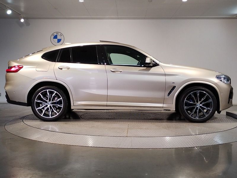 X4 xDrive20d RHD