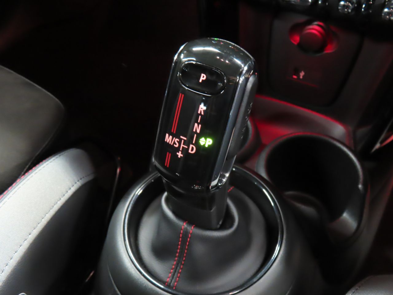 F56 MINI JOHN COOPER WORKS