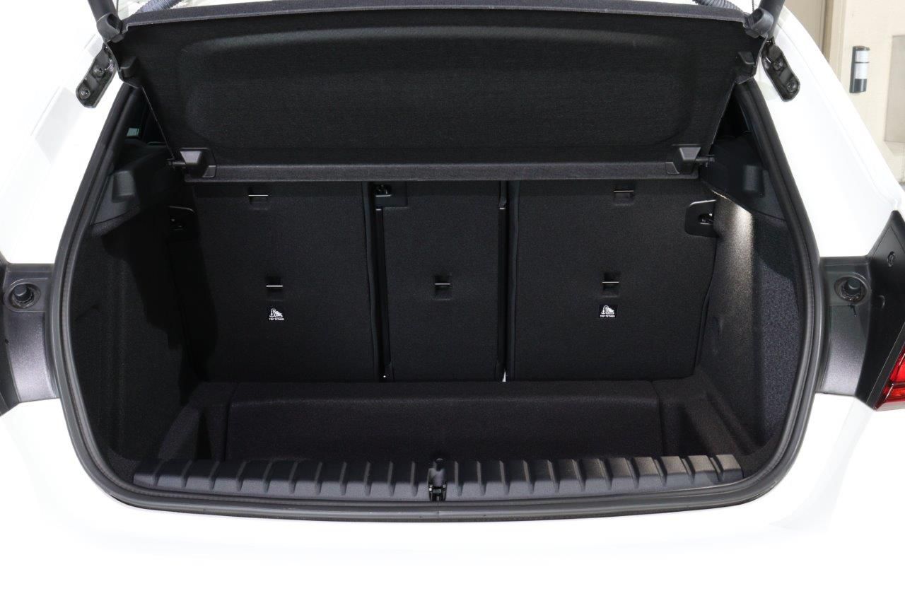 F40 M135i xDrive Sports Hatch 5-door B48 2.0i