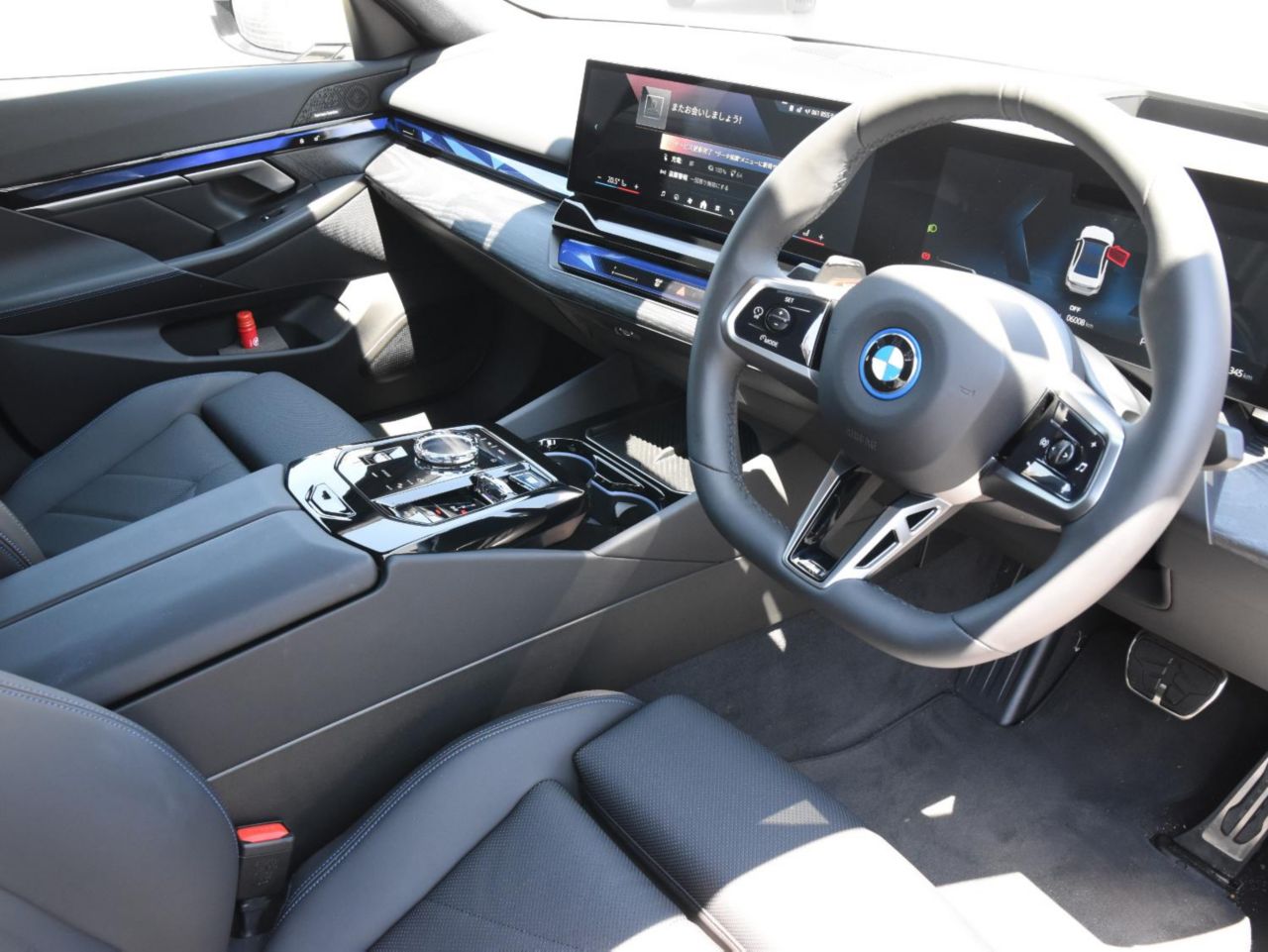 BMW i5 eDrive40 Sedan RHD