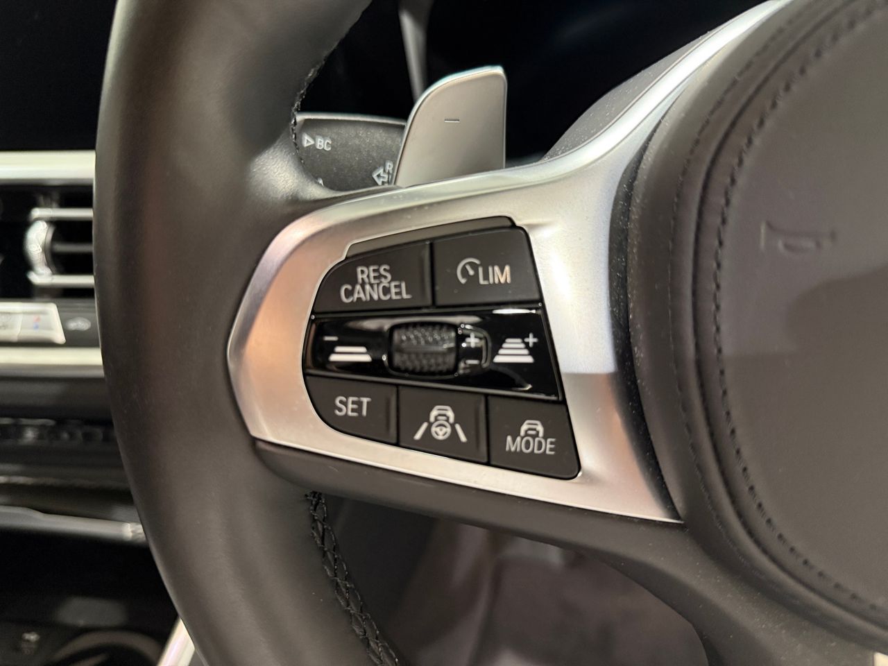 G21 320i RHD