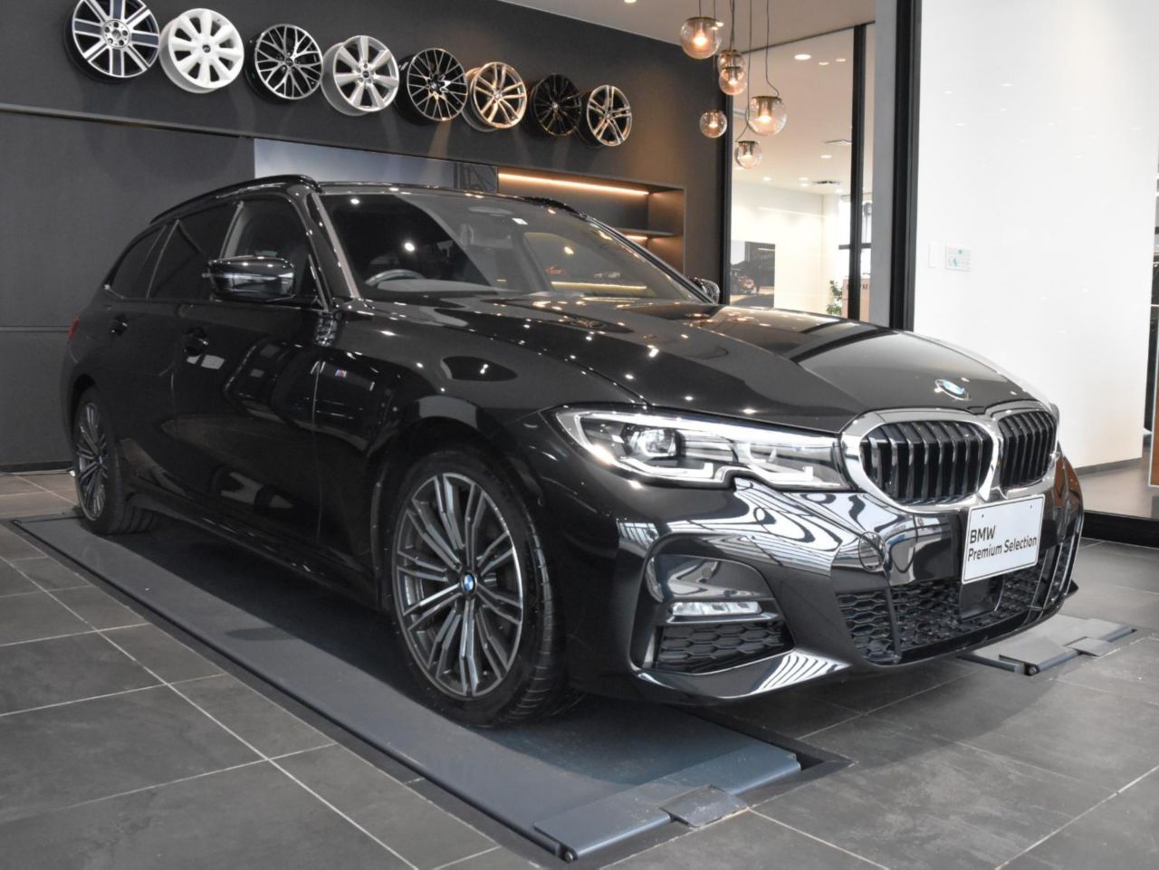 G21 320d xDrive Touring RHD