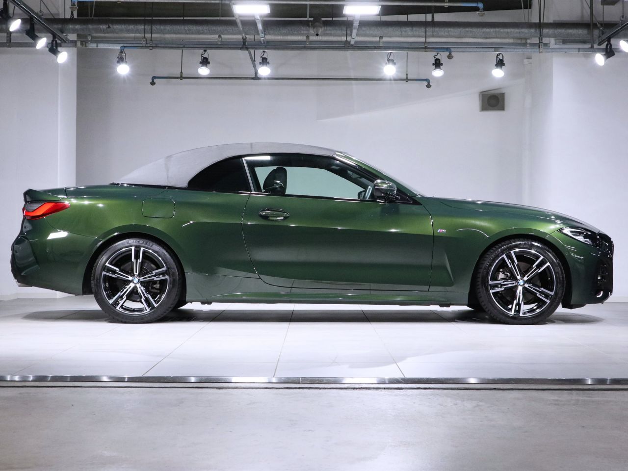 G23 420i Convertible RHD