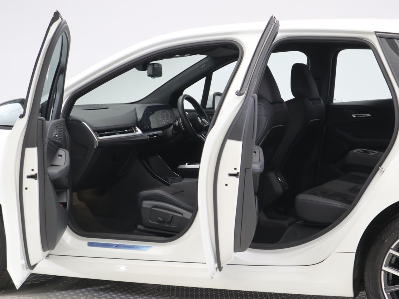 U06 218d Active Tourer B47 2.0d