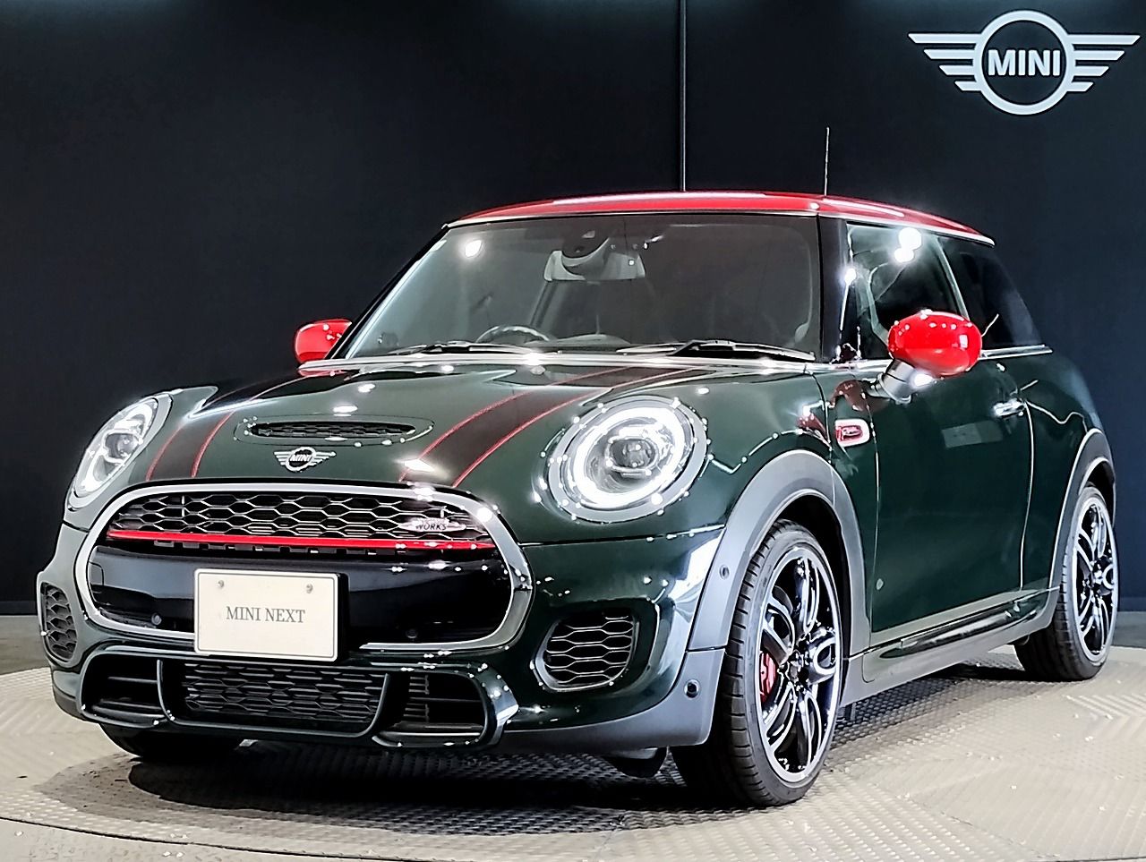 MINI JOHN COOPER WORKS 3 DOOR.