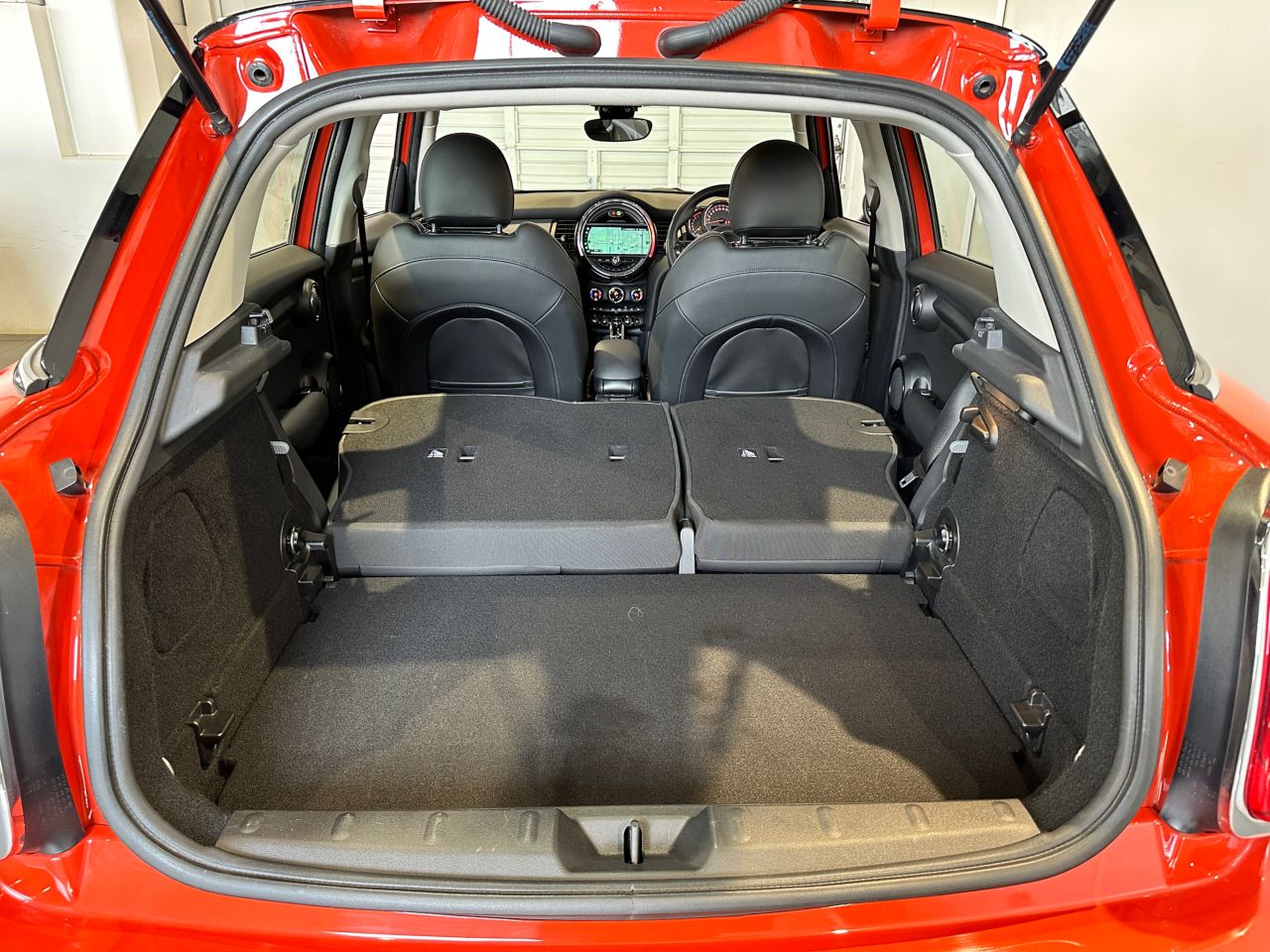 F55 MINI Cooper 5-Door Hatch LCI