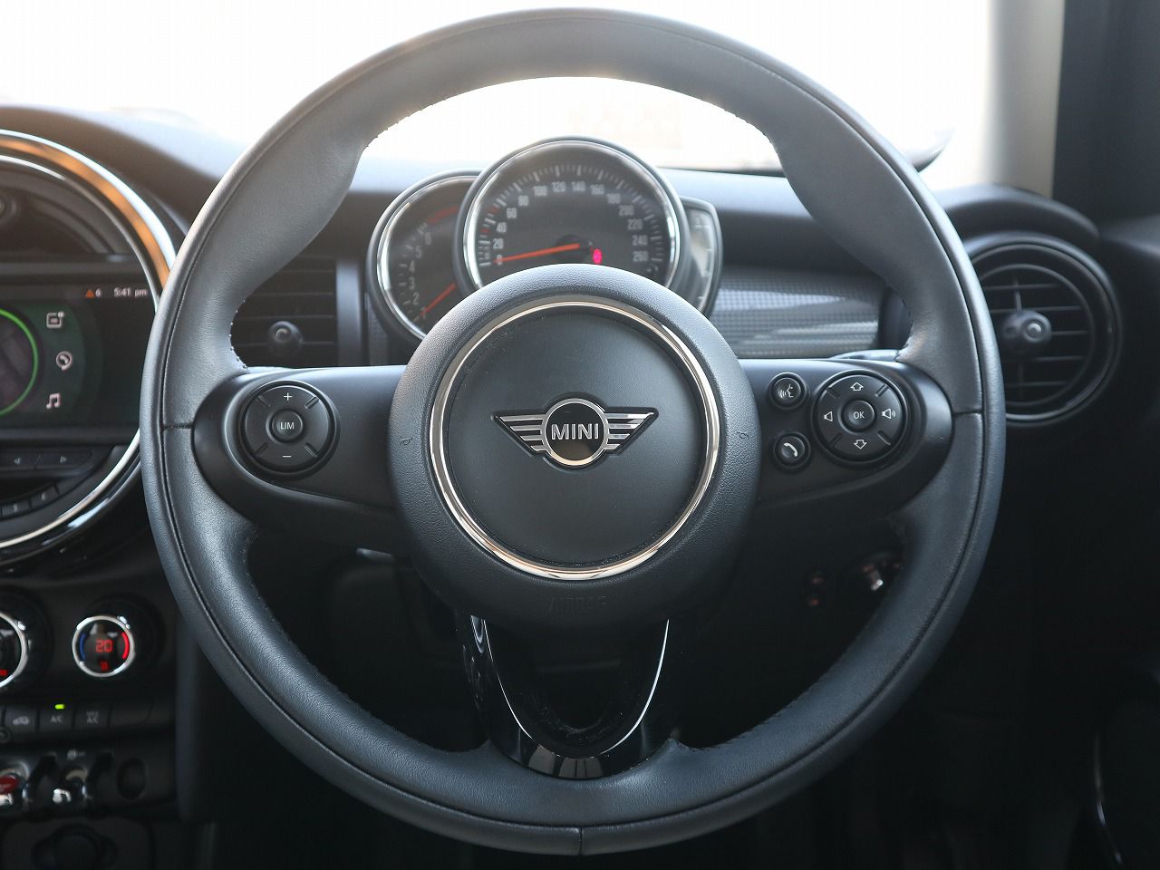 F55 MINI Cooper 5-Door Hatch LCI