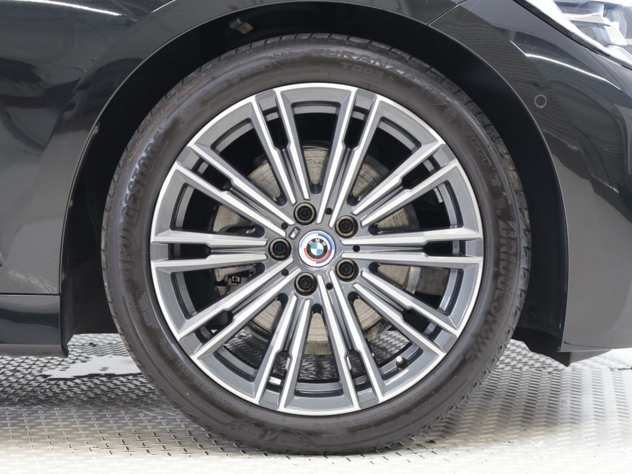 G20 320i Saloon RHD MX