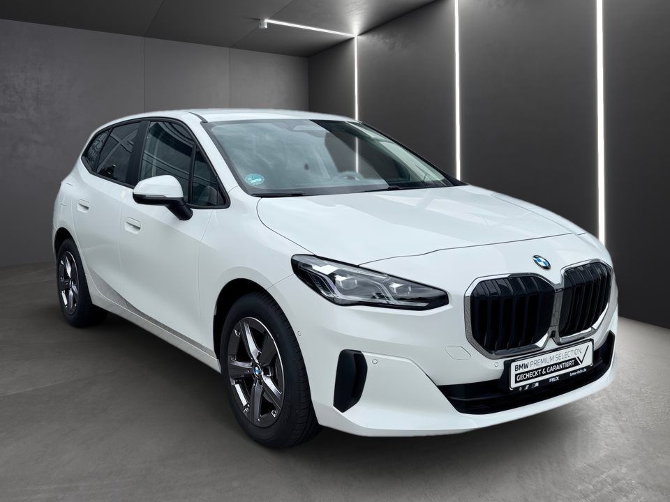 BMW 216