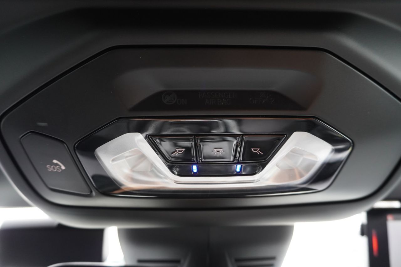 G29 z4 sDrive20i RHD