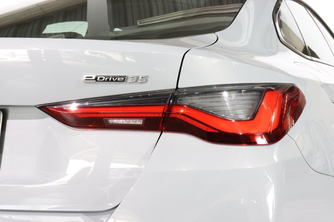 G26 i4 eDrive35 RHD