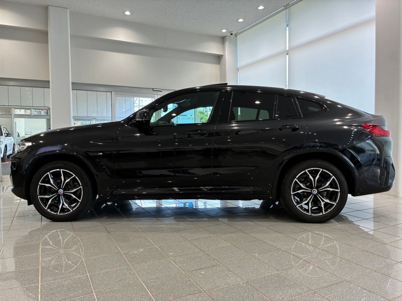 X4 xDrive20d RHD
