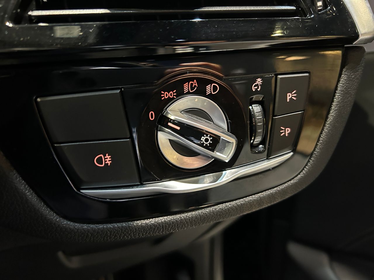 520d xDrive Touring RHD