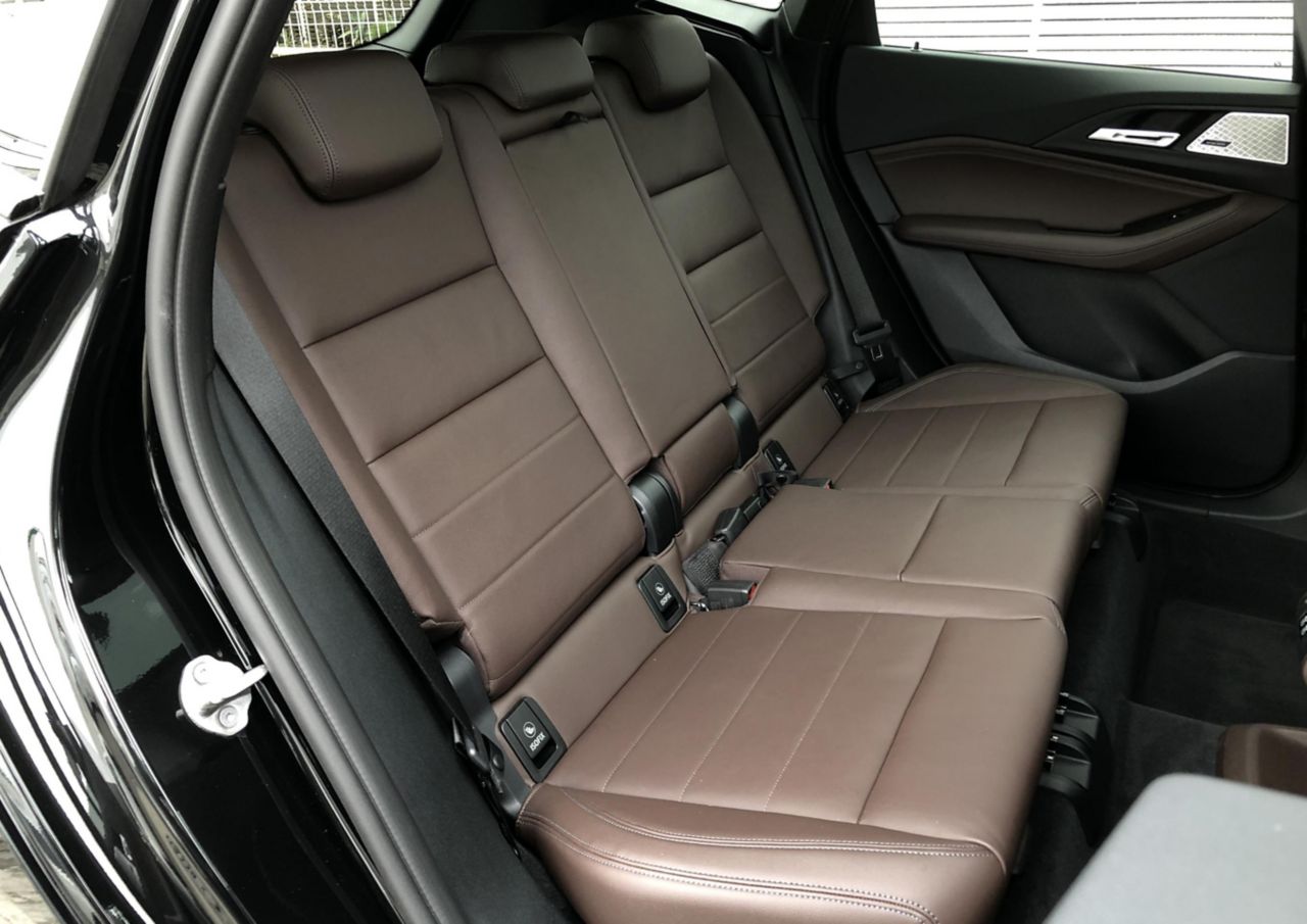 U06 218d Active Tourer B47 2.0d