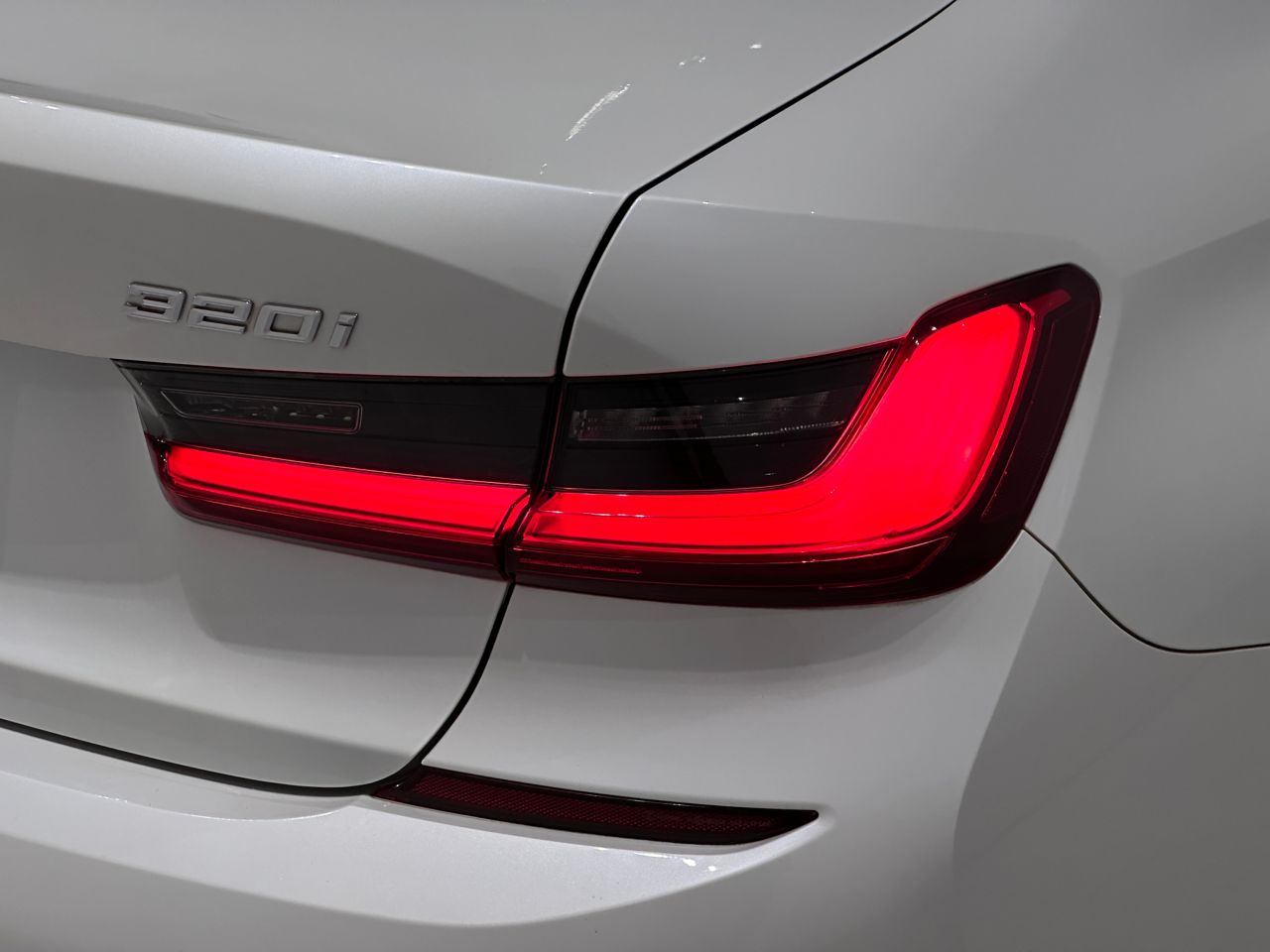 G20 320i Saloon RHD TU