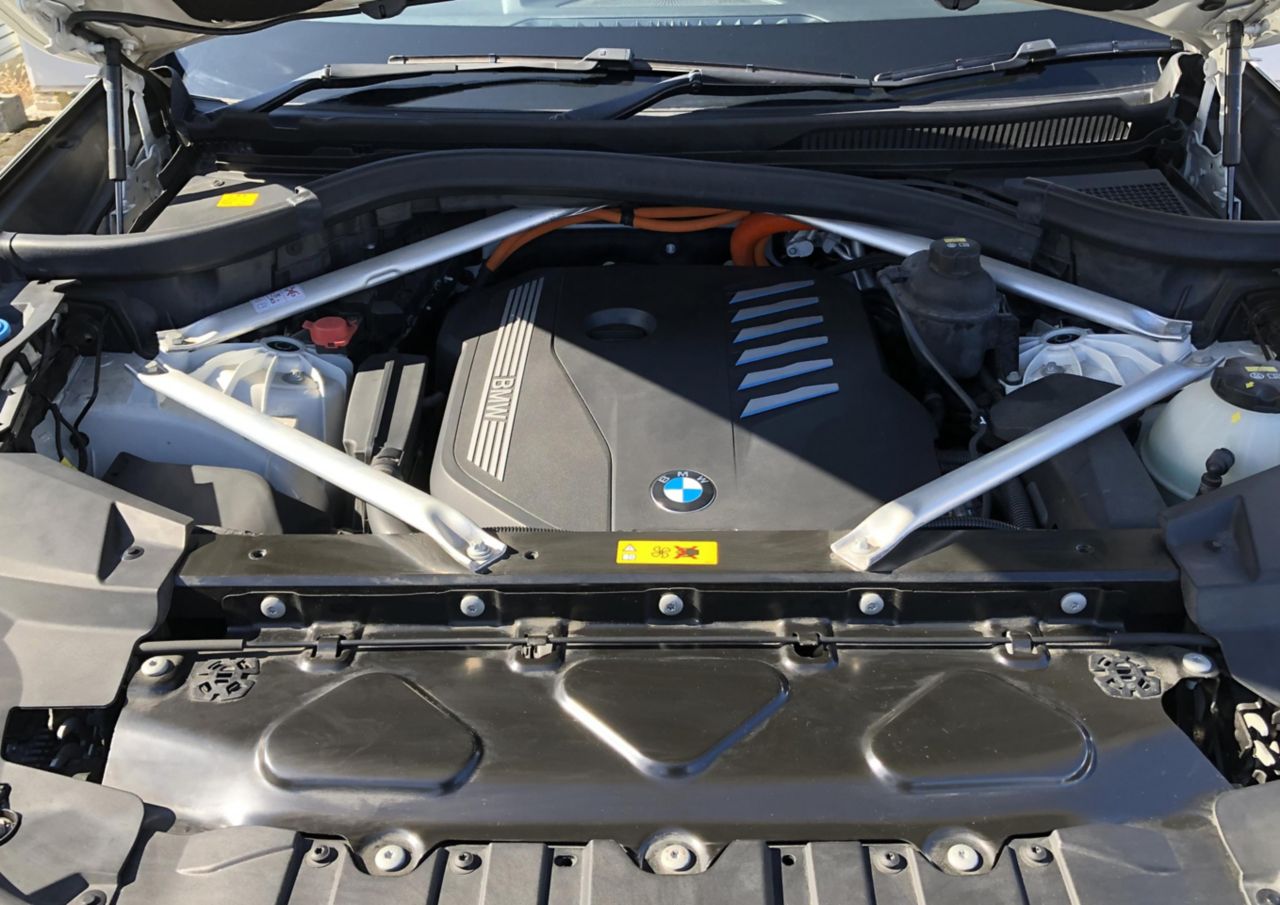 G05 X5 xDrive45e xLine XB1 PHEV